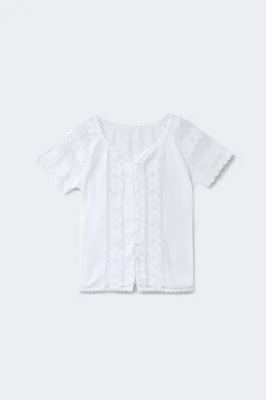 Blusa ibicenca blanca de mujer vista frontal