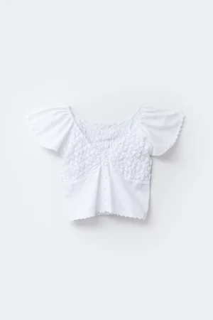 Blusa ibicenca blanca de mujer vista frontal