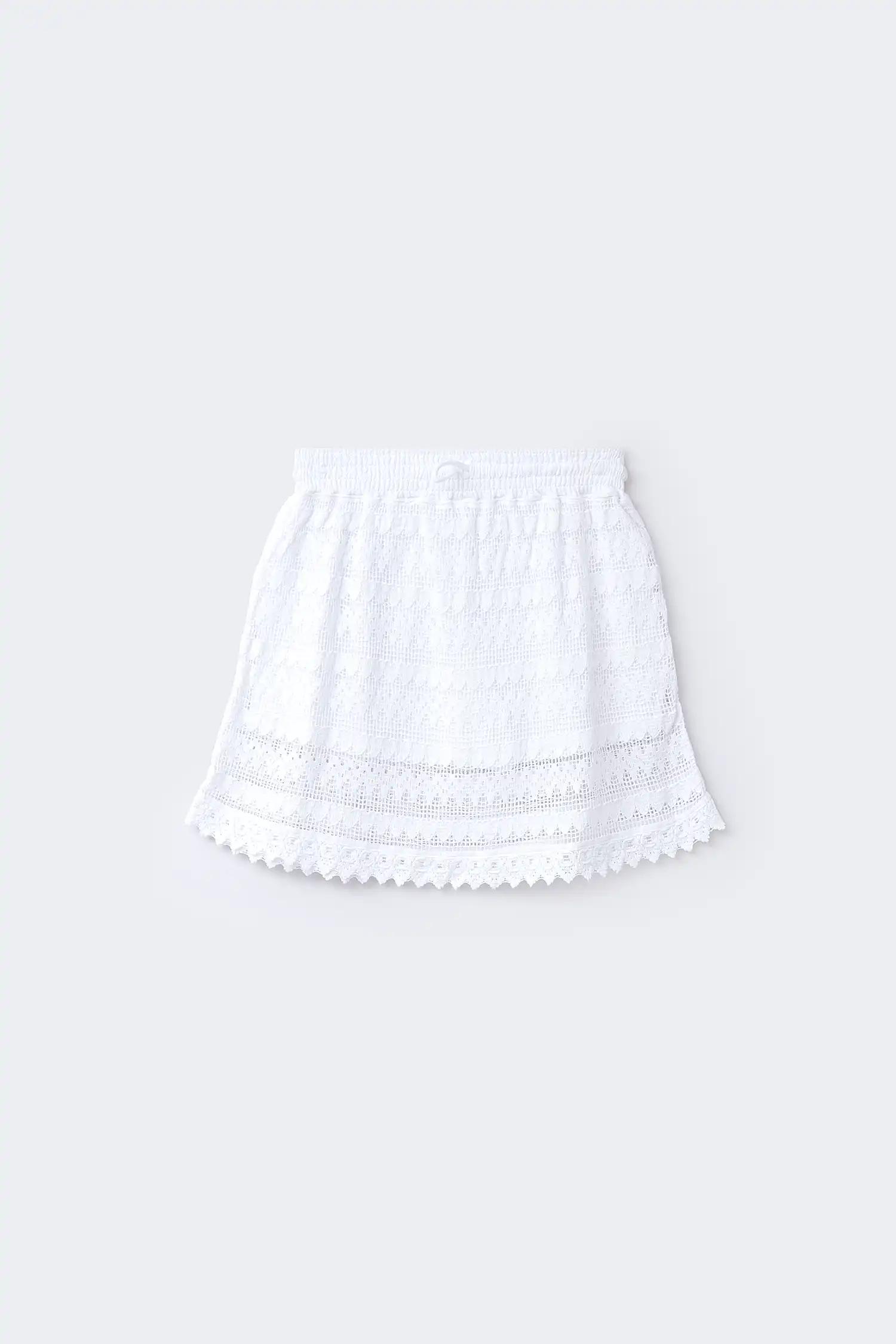 Falda ibicenca blanca vista frontal