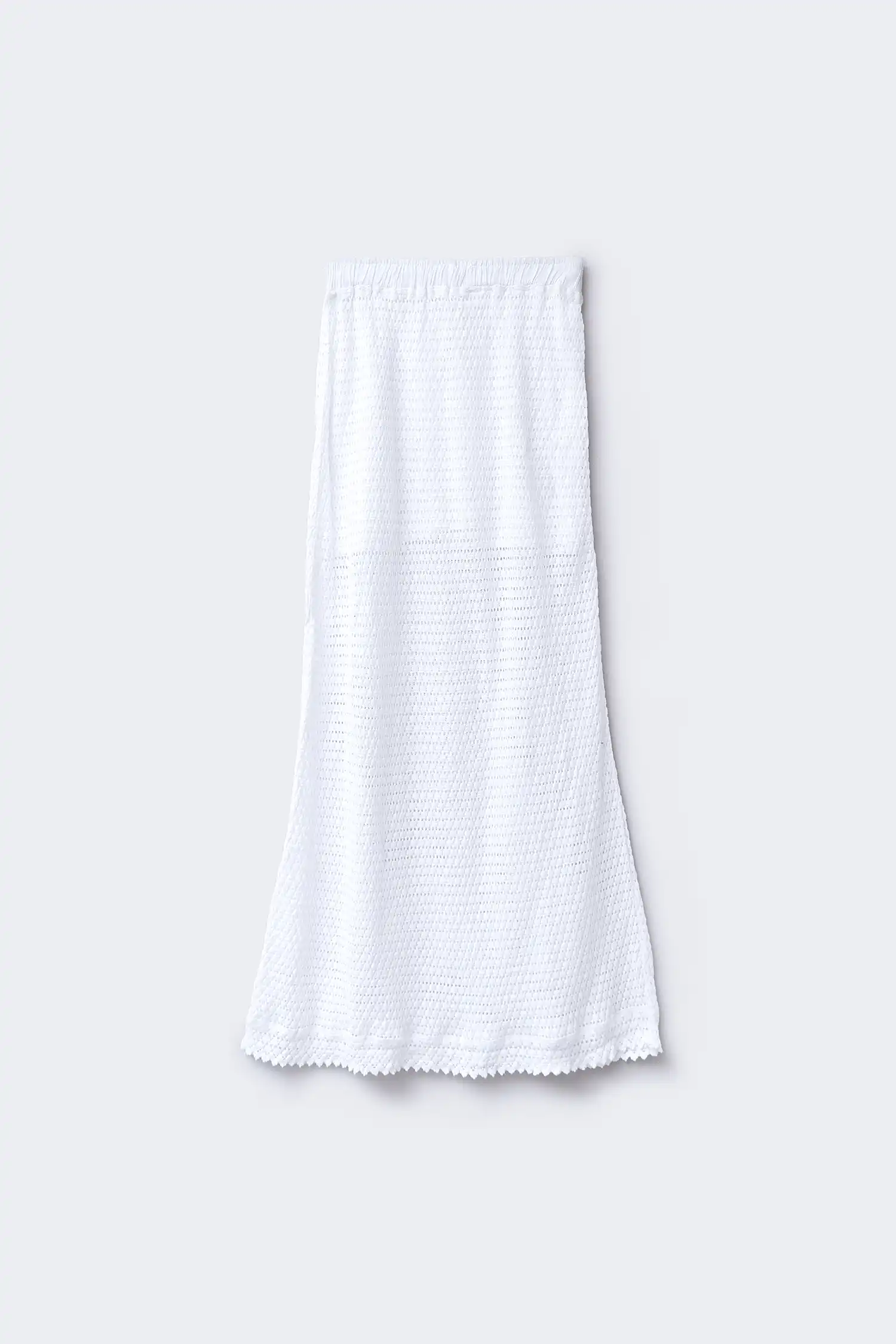 Falda larga ibicenca blanca vista frontal