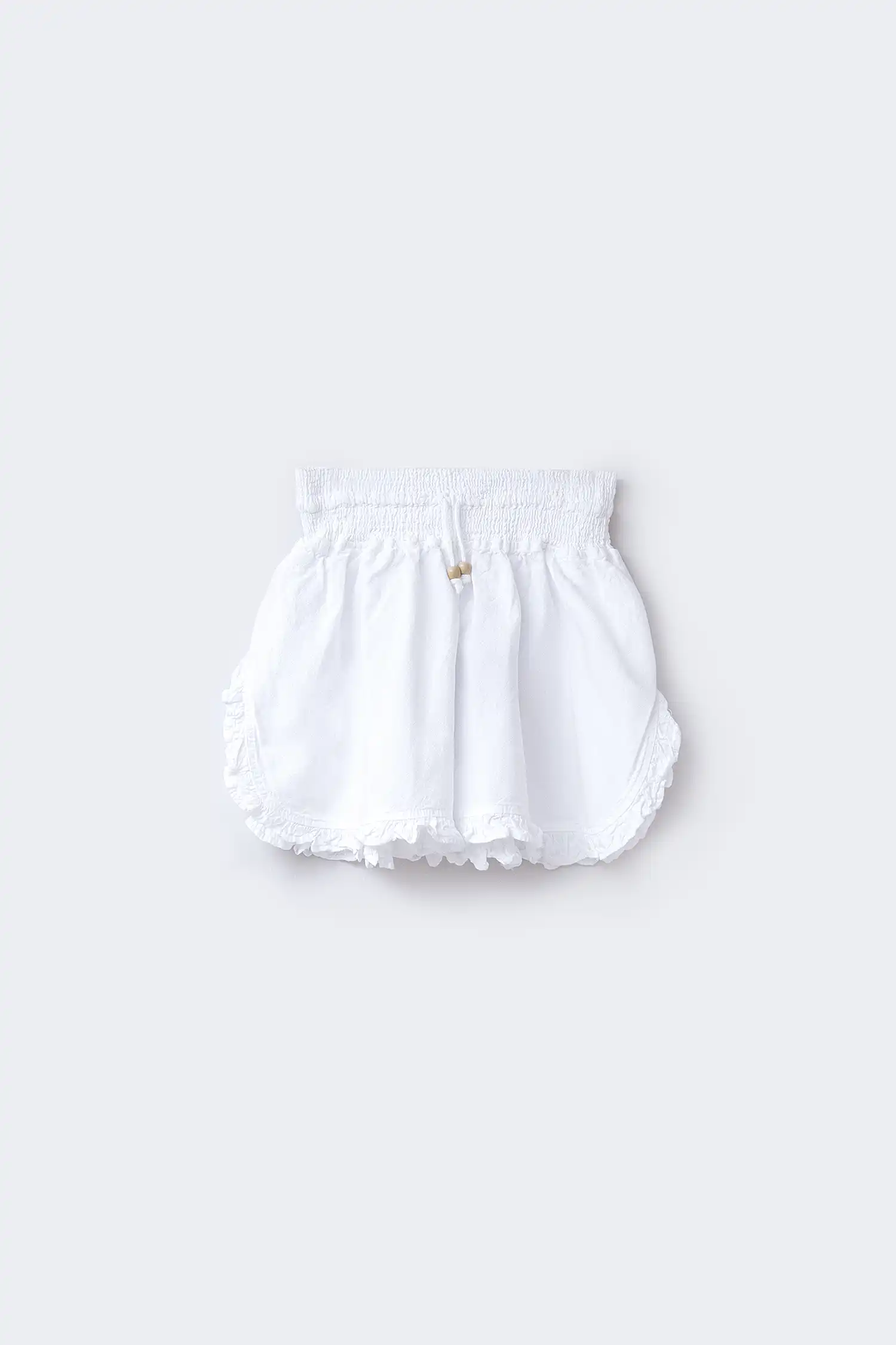 Shorts ibicencos blancos vista frontal